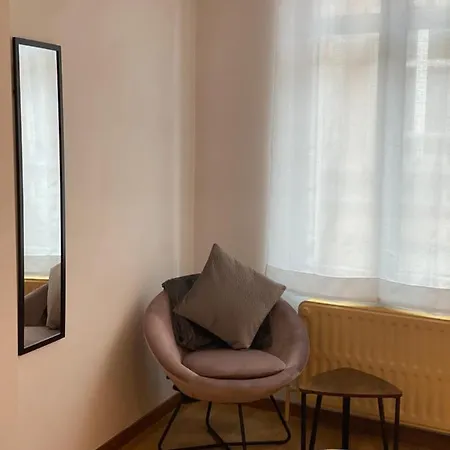 Vikarti Stay, A Lovely House With Incredible View 디넝