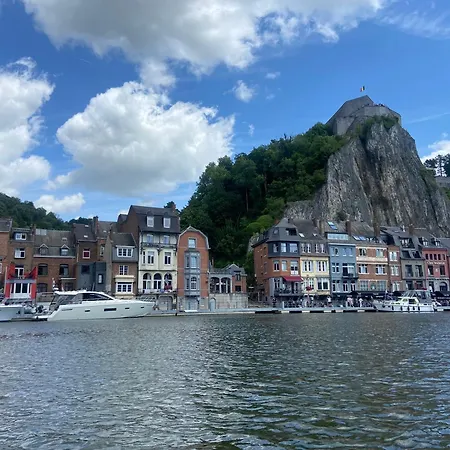 Vikarti Stay, A Lovely House With Incredible View Dinant