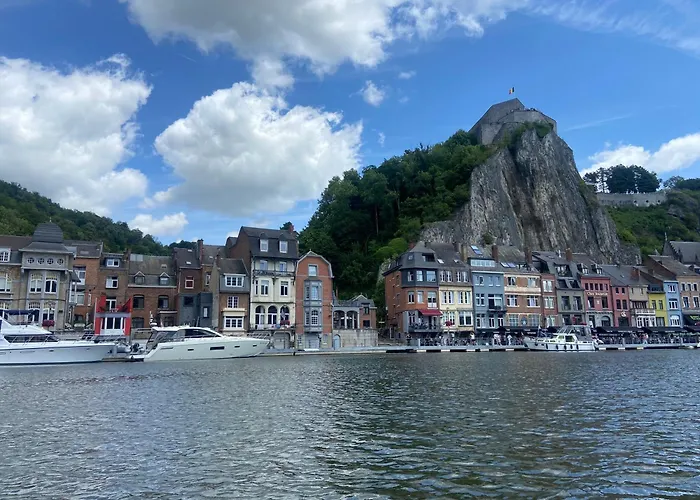 Vikarti Stay, A Lovely House With Incredible View Dinant
